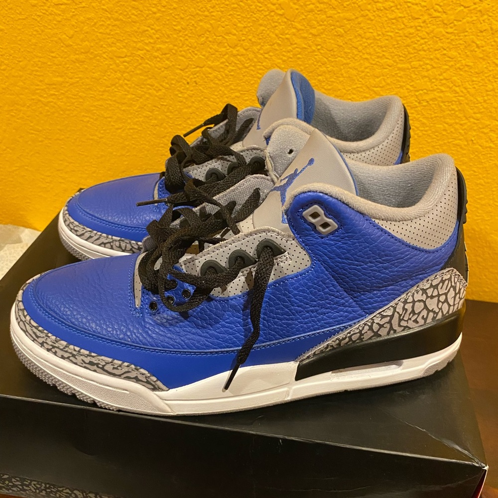 Jordan 3 royal cement
